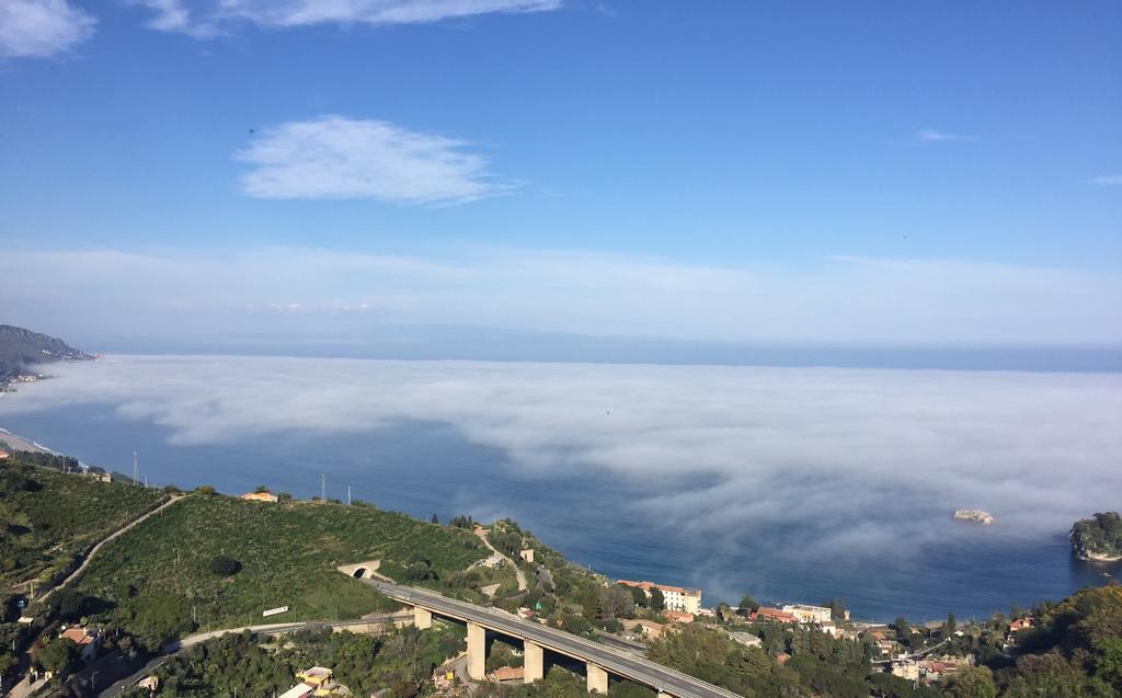 B&B La Terrazza Sul Mare تاورمينا المظهر الخارجي الصورة